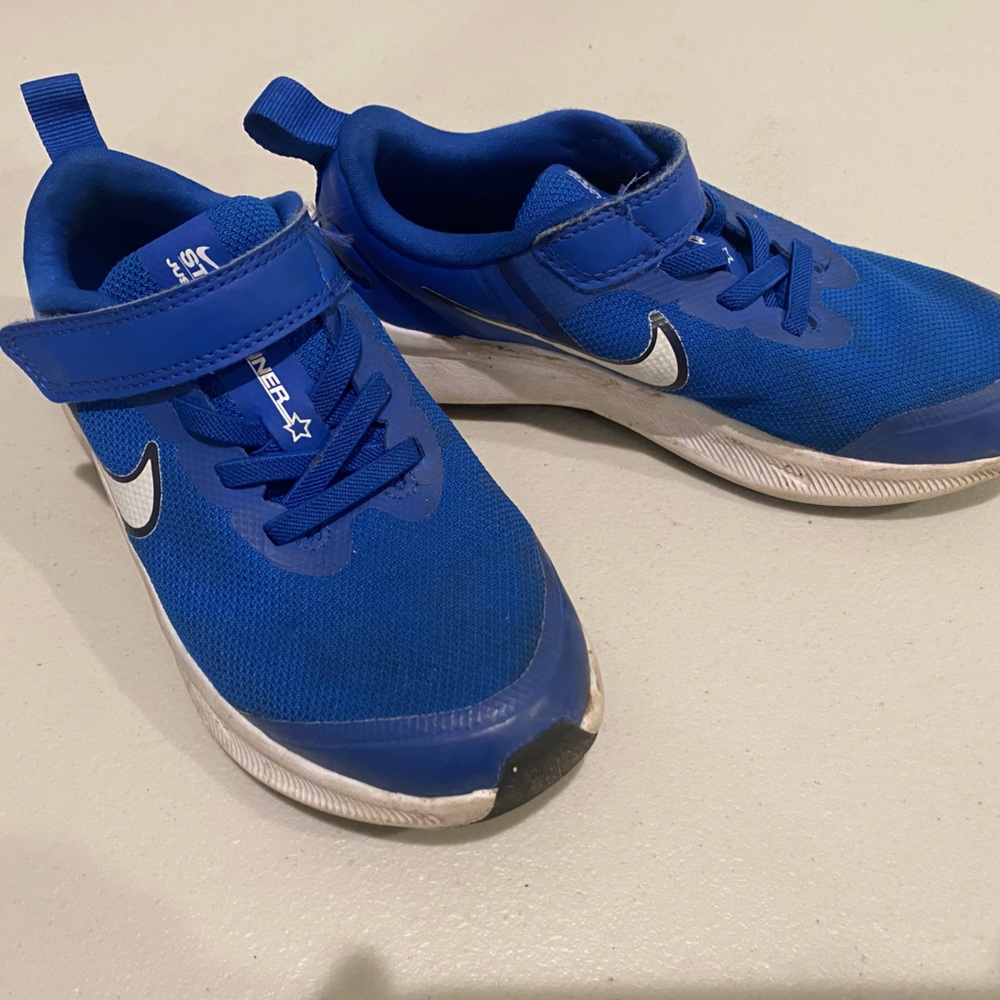 Nike sneakers size 13!
